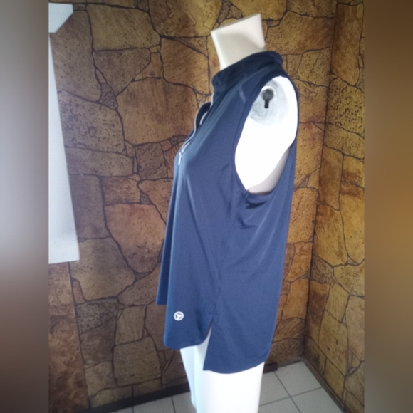 Tribal Women's Sleeveless Zip-Front Top in Deep Blue - Picture 3 of 4